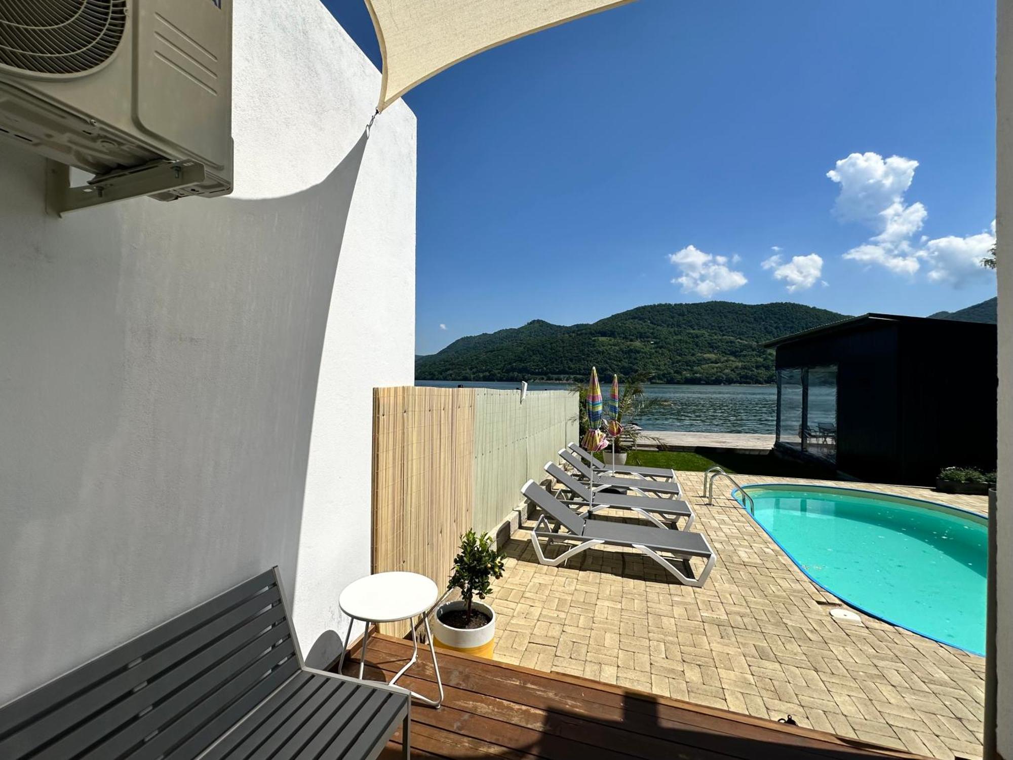 Casa Nube Hotel Orşova Exterior foto