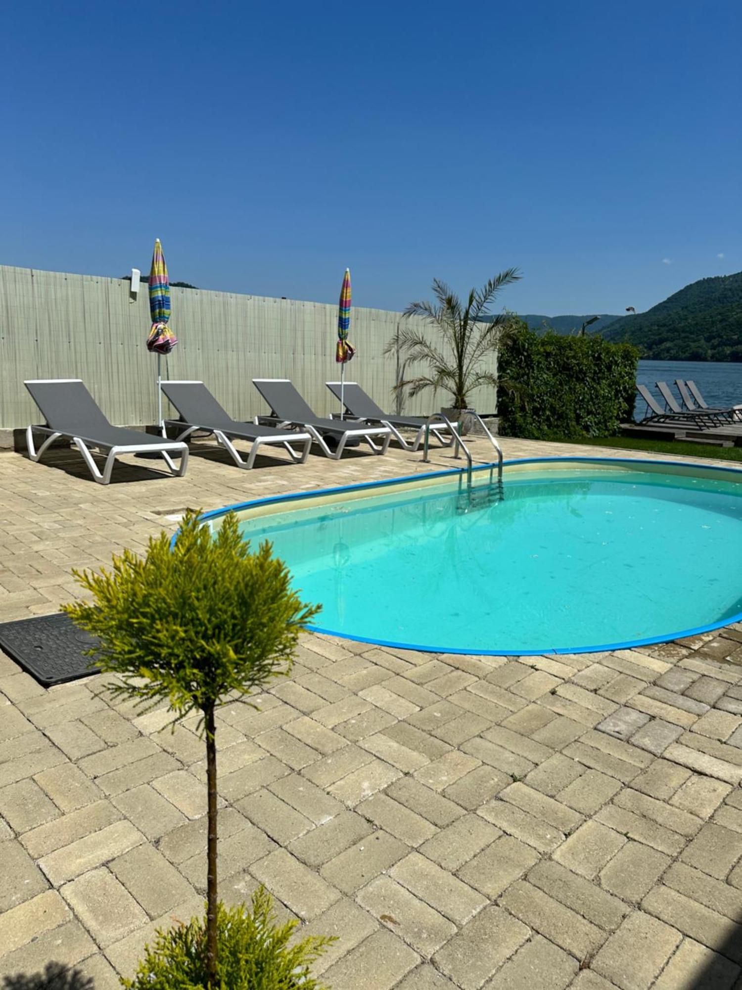Casa Nube Hotel Orşova Exterior foto